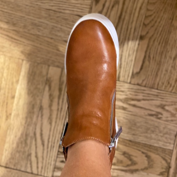 j/slides shoes - Picture 8 of 11